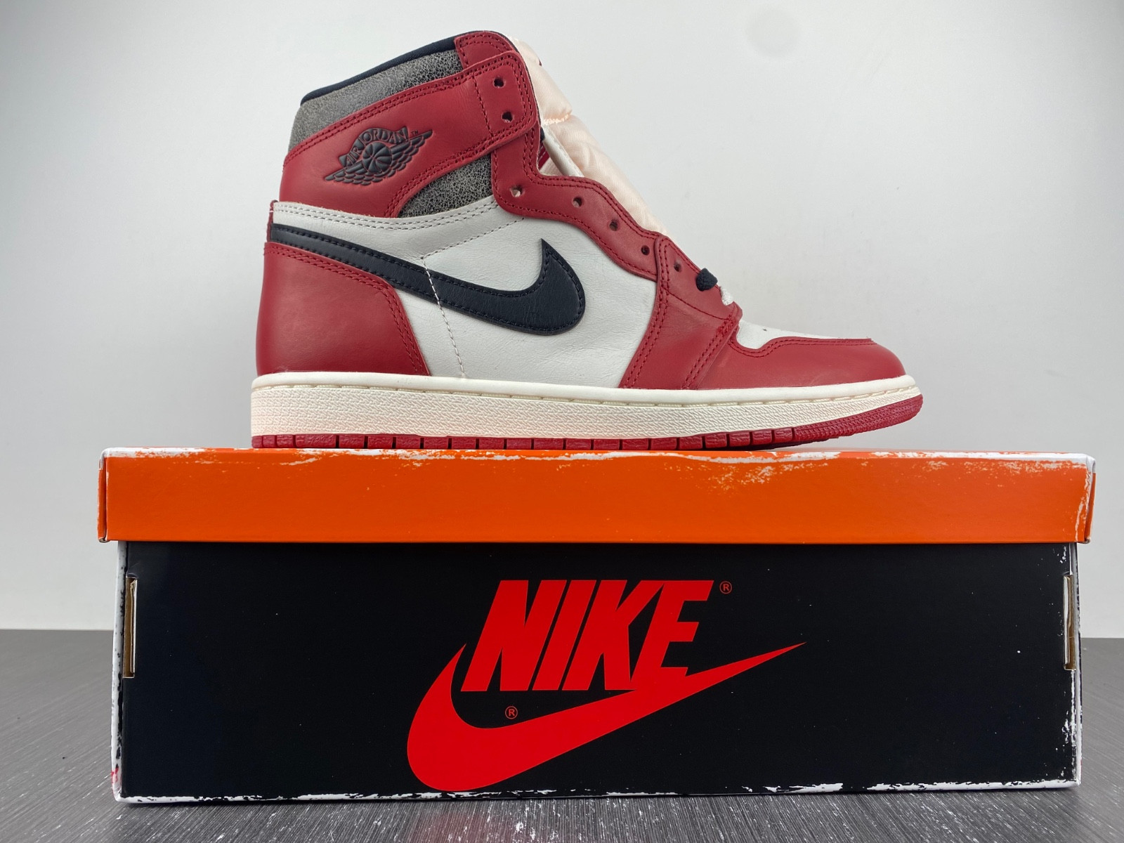 air jordan 1 lost and found dz5485-612