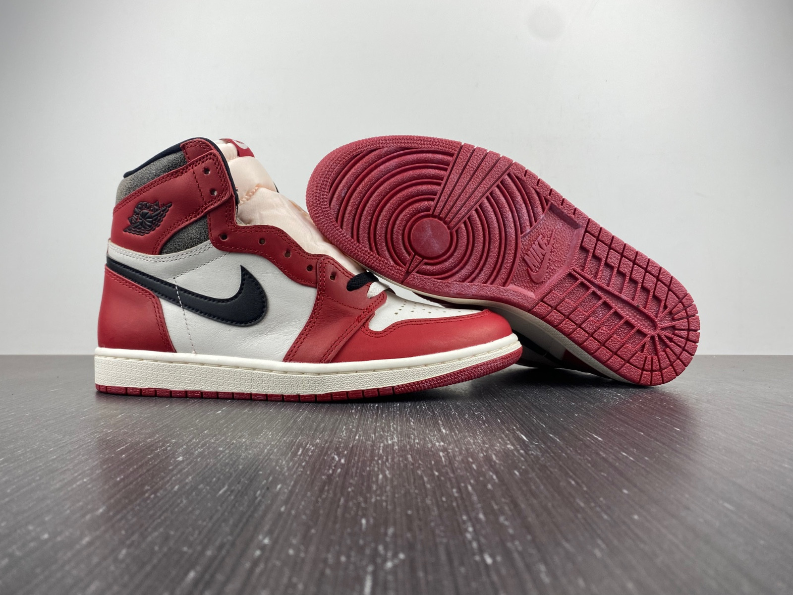 air jordan 1 lost and found dz5485-612