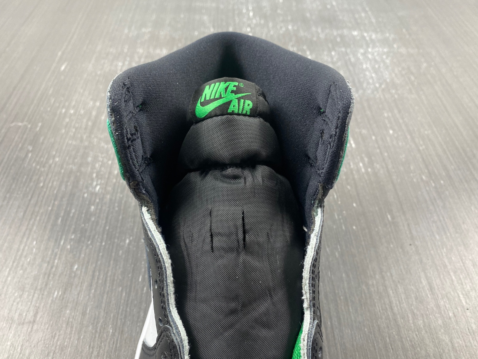 air jordan 1 retro high og "celtics" dz5485-031