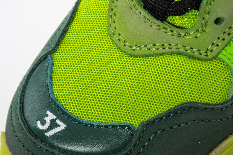 Ba*len*cia*ga triple s 541640w090e7581