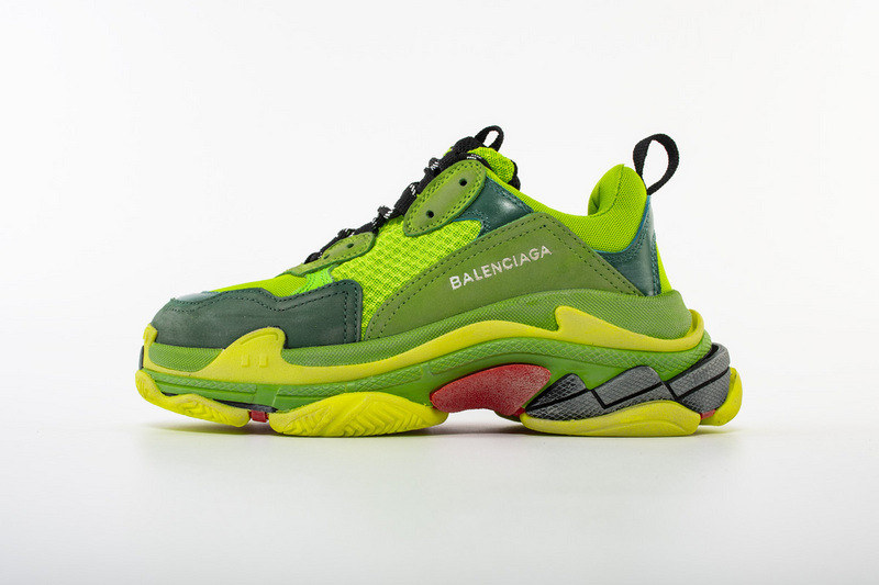 Ba*len*cia*ga triple s 541640w090e7581