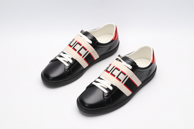 guci low-top sneaker black with G*u*i