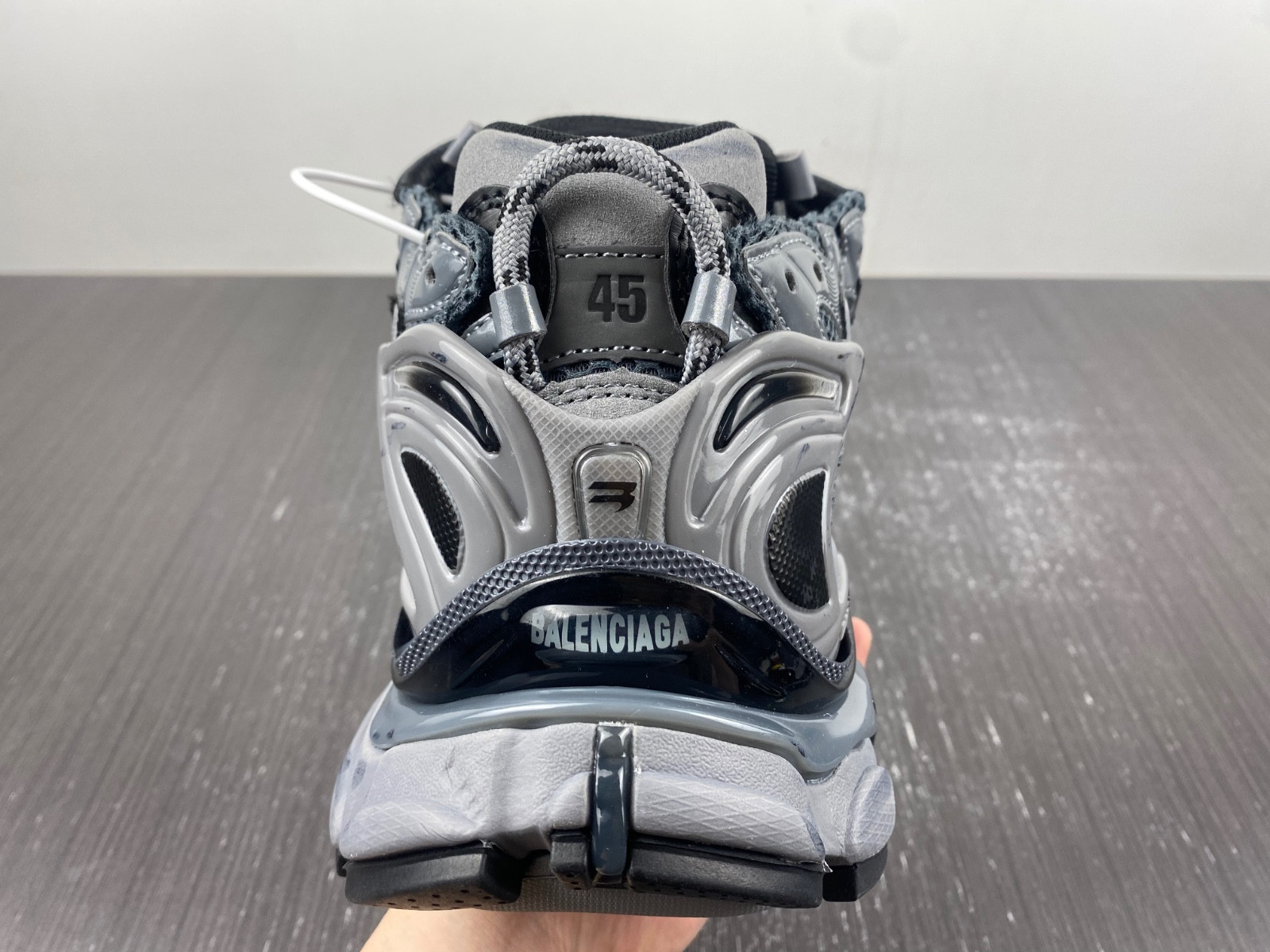 Ba*len*cia*ga 7.0 runner