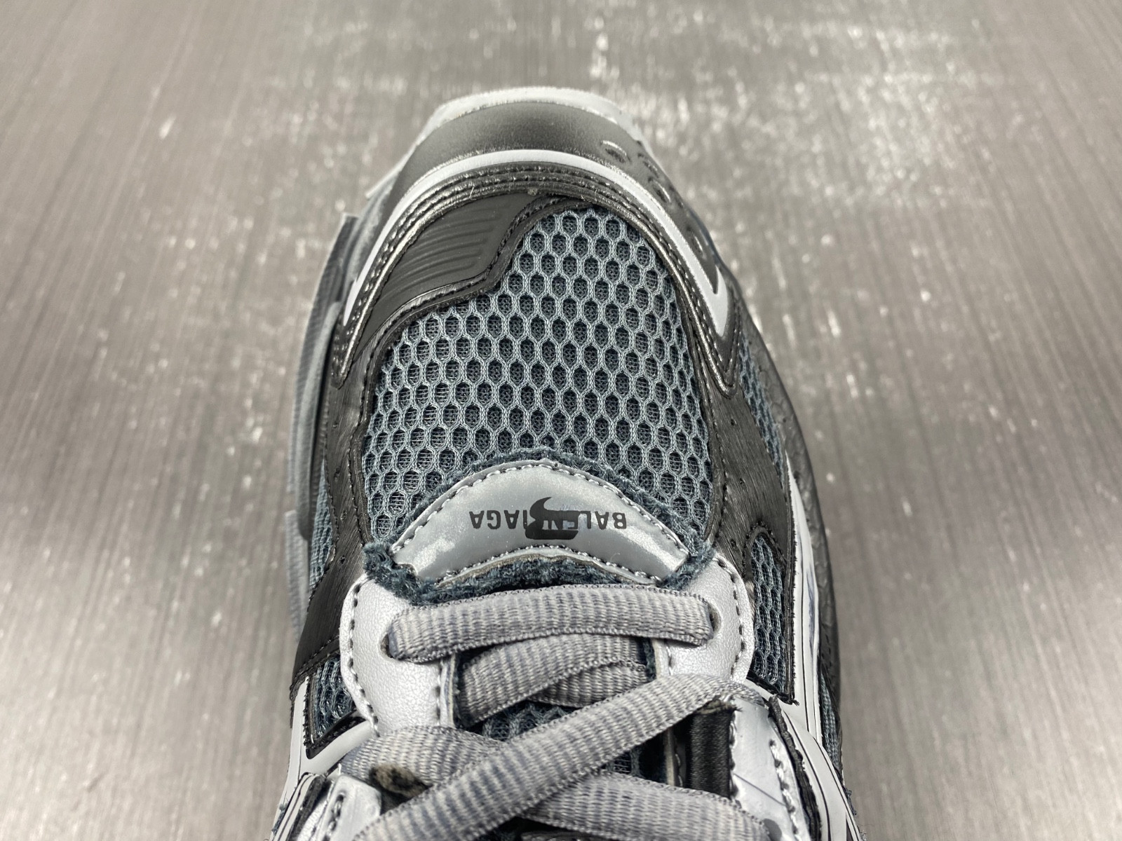 Ba*len*cia*ga 7.0 runner