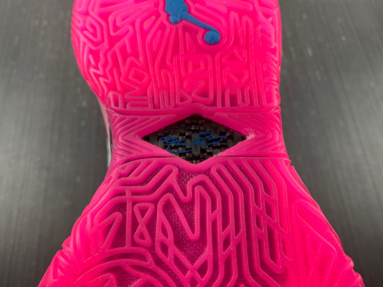 nike lebron 20 lbj20 dj5422-300