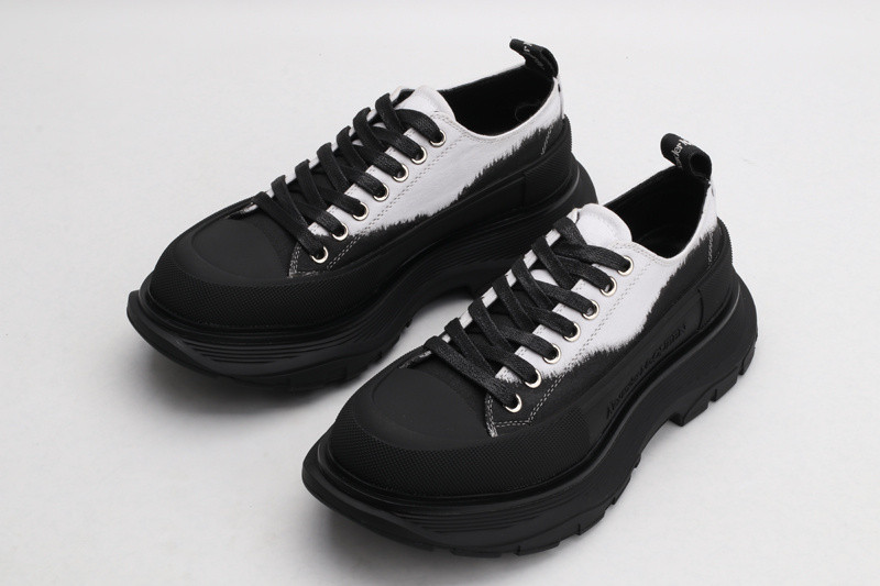alex mcq tread slick lace up in white & black