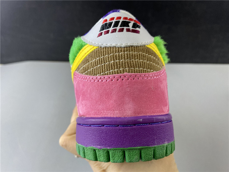 nike sb dunk low pro iw purple yellow violet 318403-137