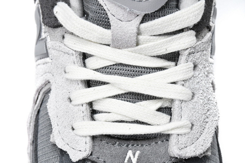 new Ba1an*e 2002r protection pack rain cloud m2002rda