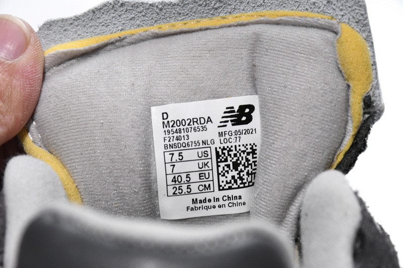 new Ba1an*e 2002r protection pack rain cloud m2002rda