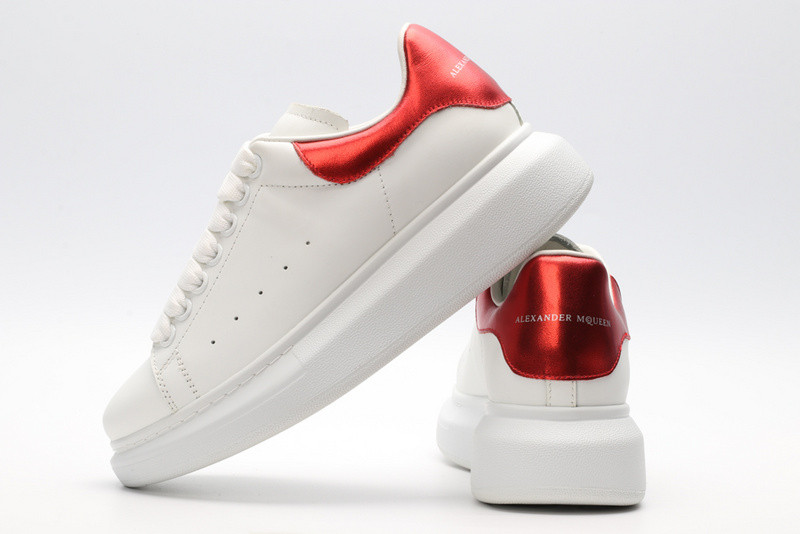 a1exa*der Mcqv*en white red