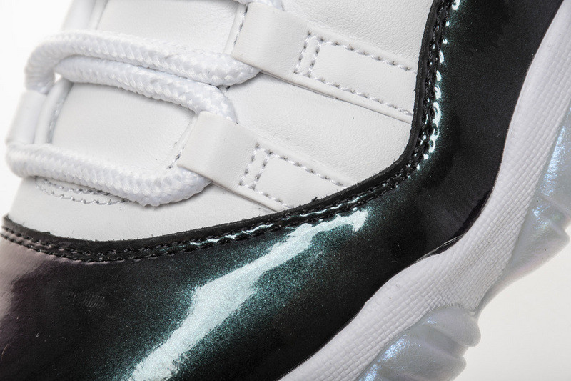 air jordan 11 low "emerald" 528895-145