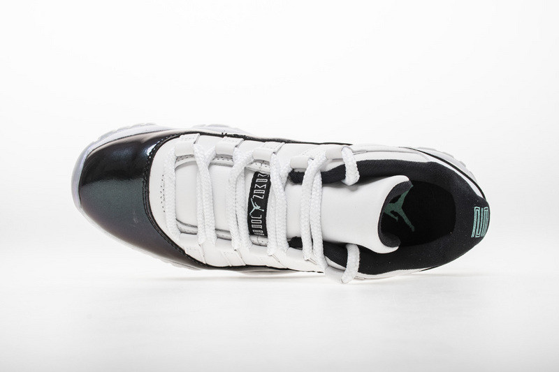 air jordan 11 low "emerald" 528895-145