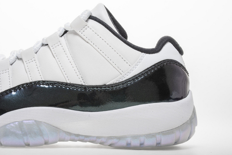 air jordan 11 low "emerald" 528895-145