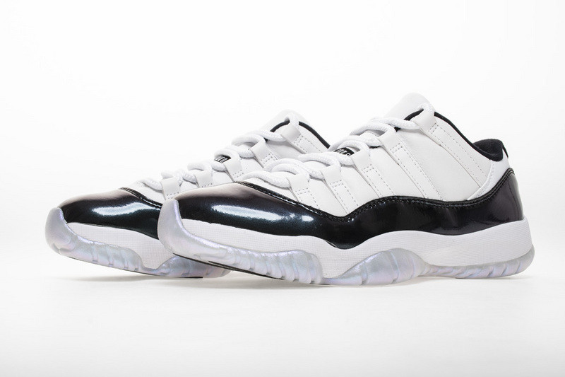 air jordan 11 low "emerald" 528895-145