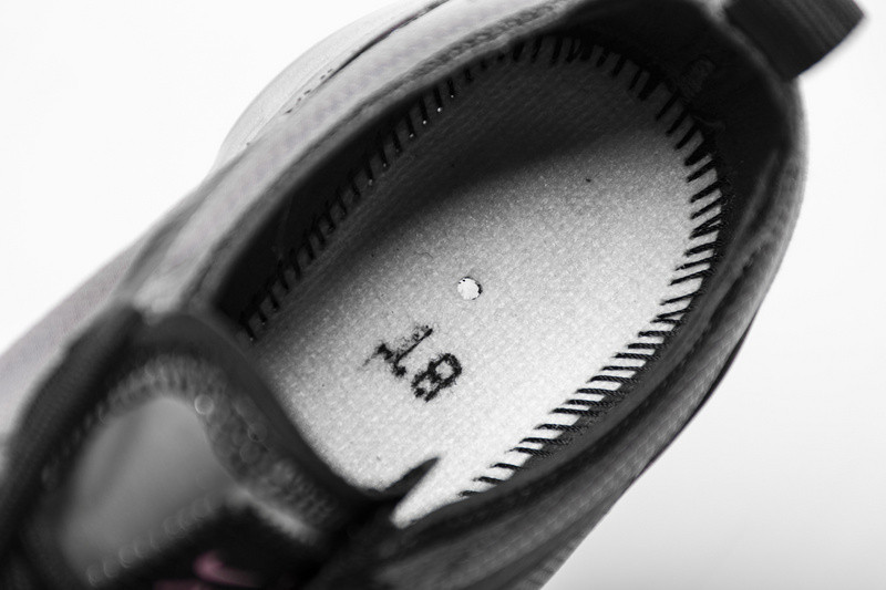 nike air vapormax 2019 throwback future ar6631-001