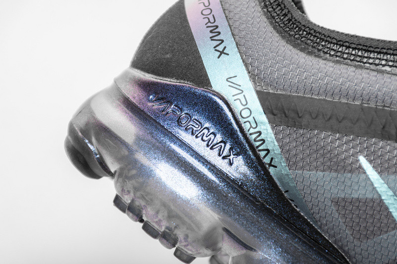nike air vapormax 2019 throwback future ar6631-001
