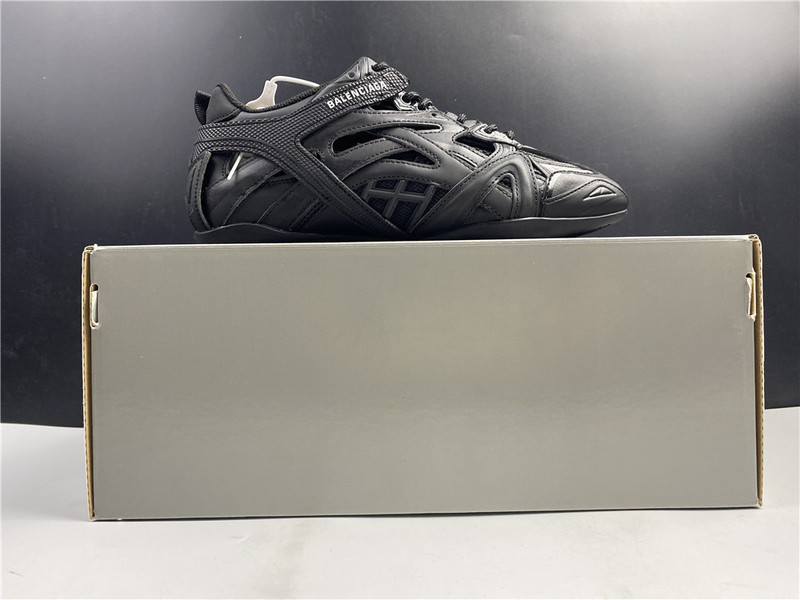 Ba*len*cia*ga track 6.0