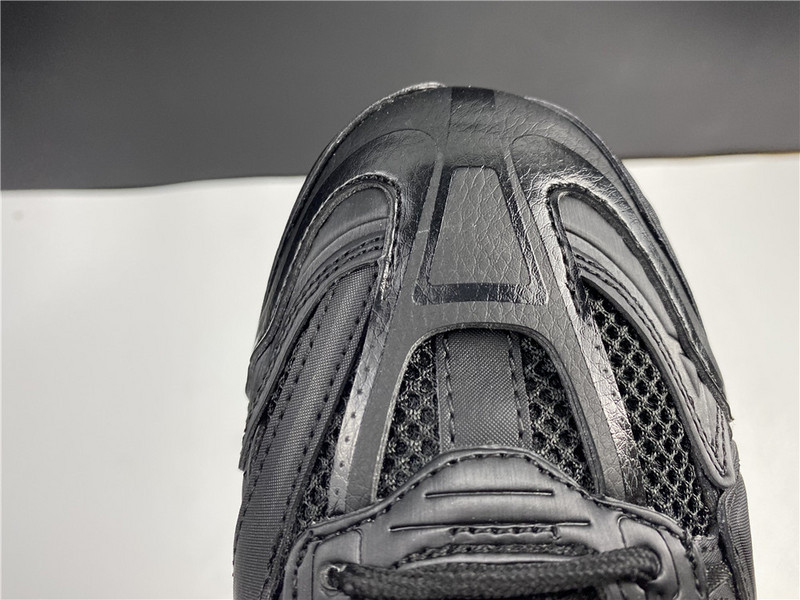 Ba*len*cia*ga track 6.0