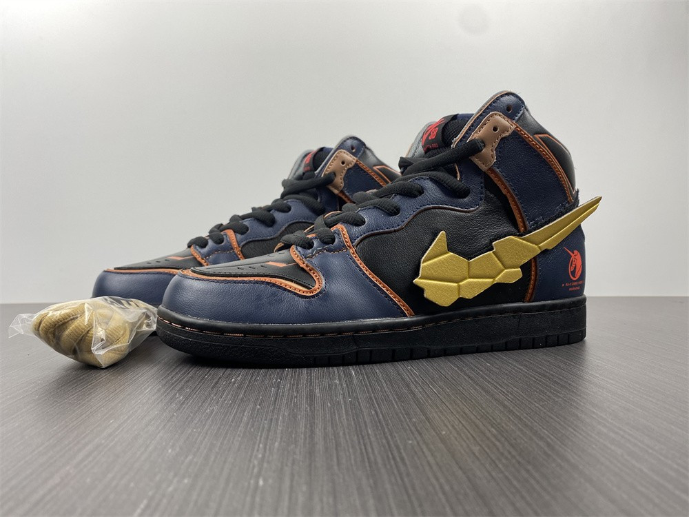gundam x nike sb dunk high "banshee" dh7717-400