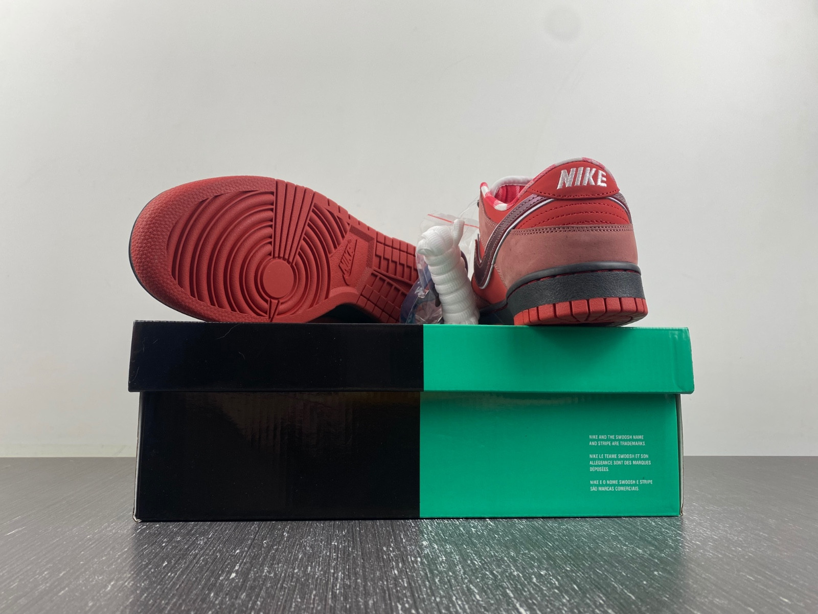 nike sb dunk low concepts red lobster 313170-661