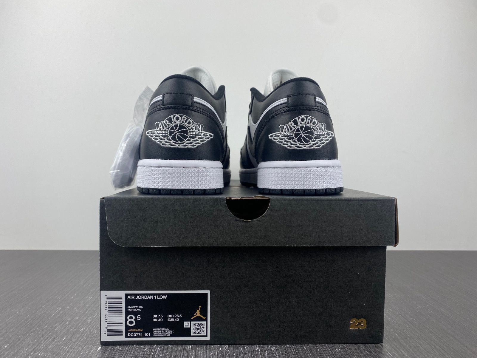 air jordan 1 low black white dc0774-101