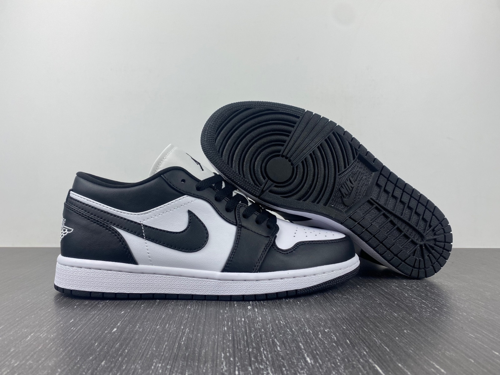 air jordan 1 low black white dc0774-101