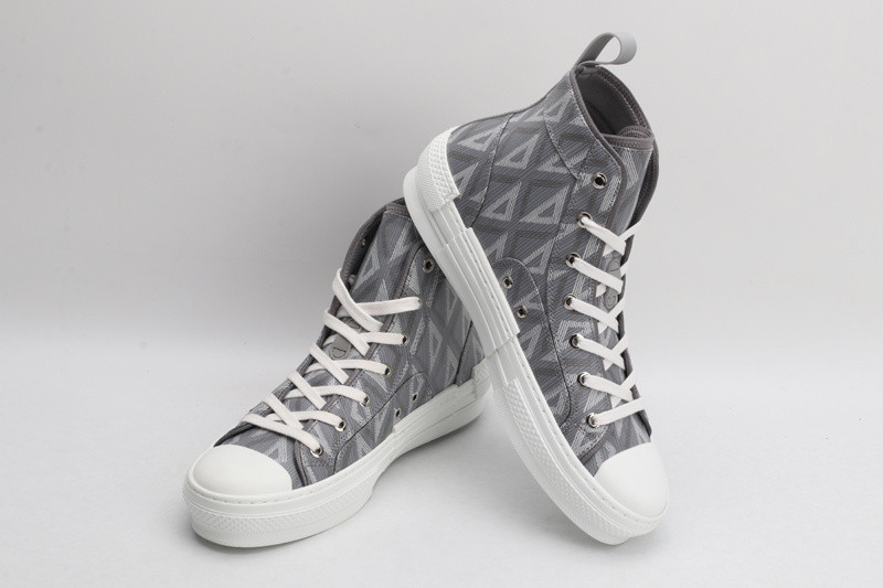 D*or b23 oblique high top sneaker