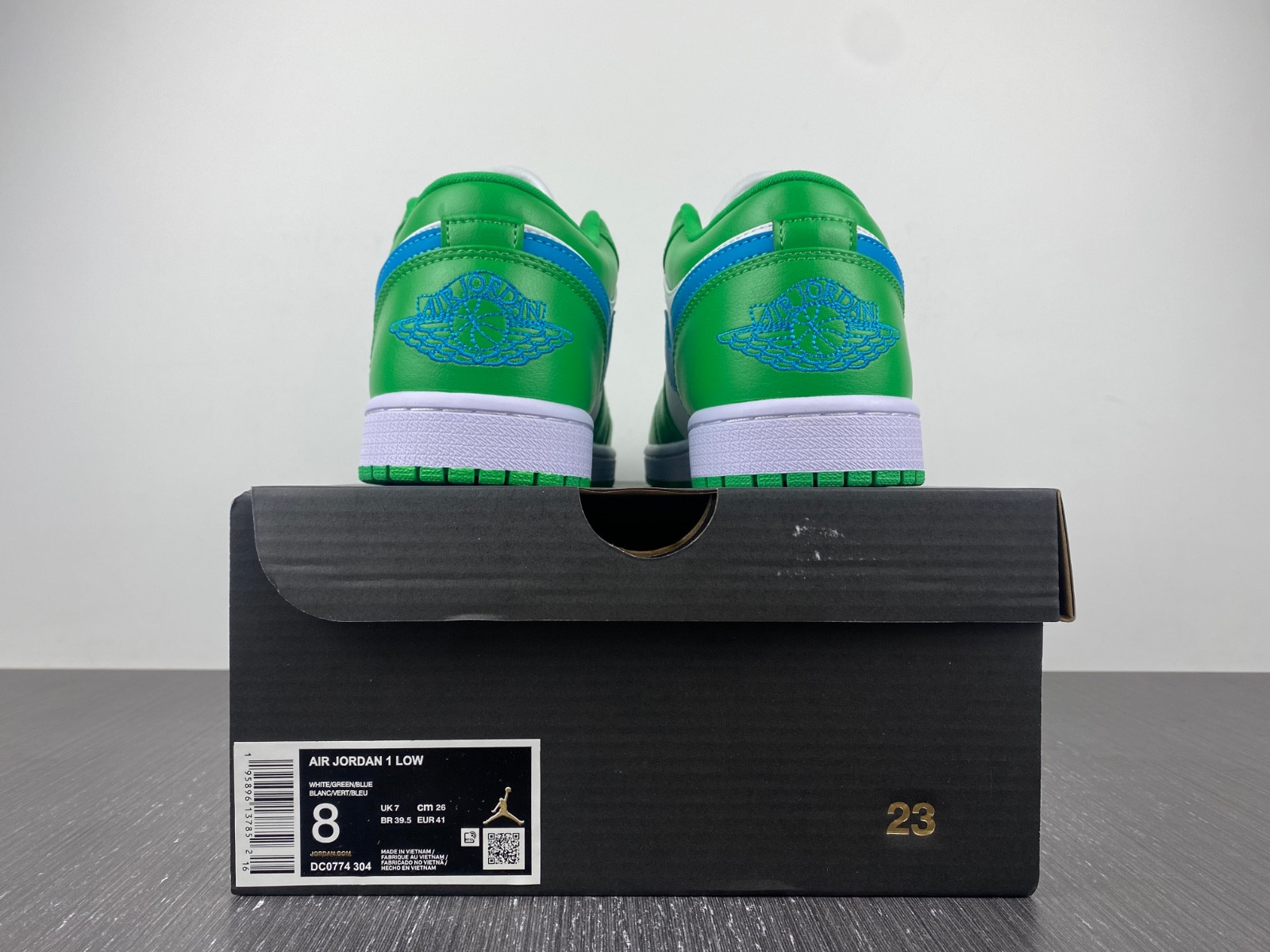 air jordan 1 low "lucky green/aquatone" dc0774-304