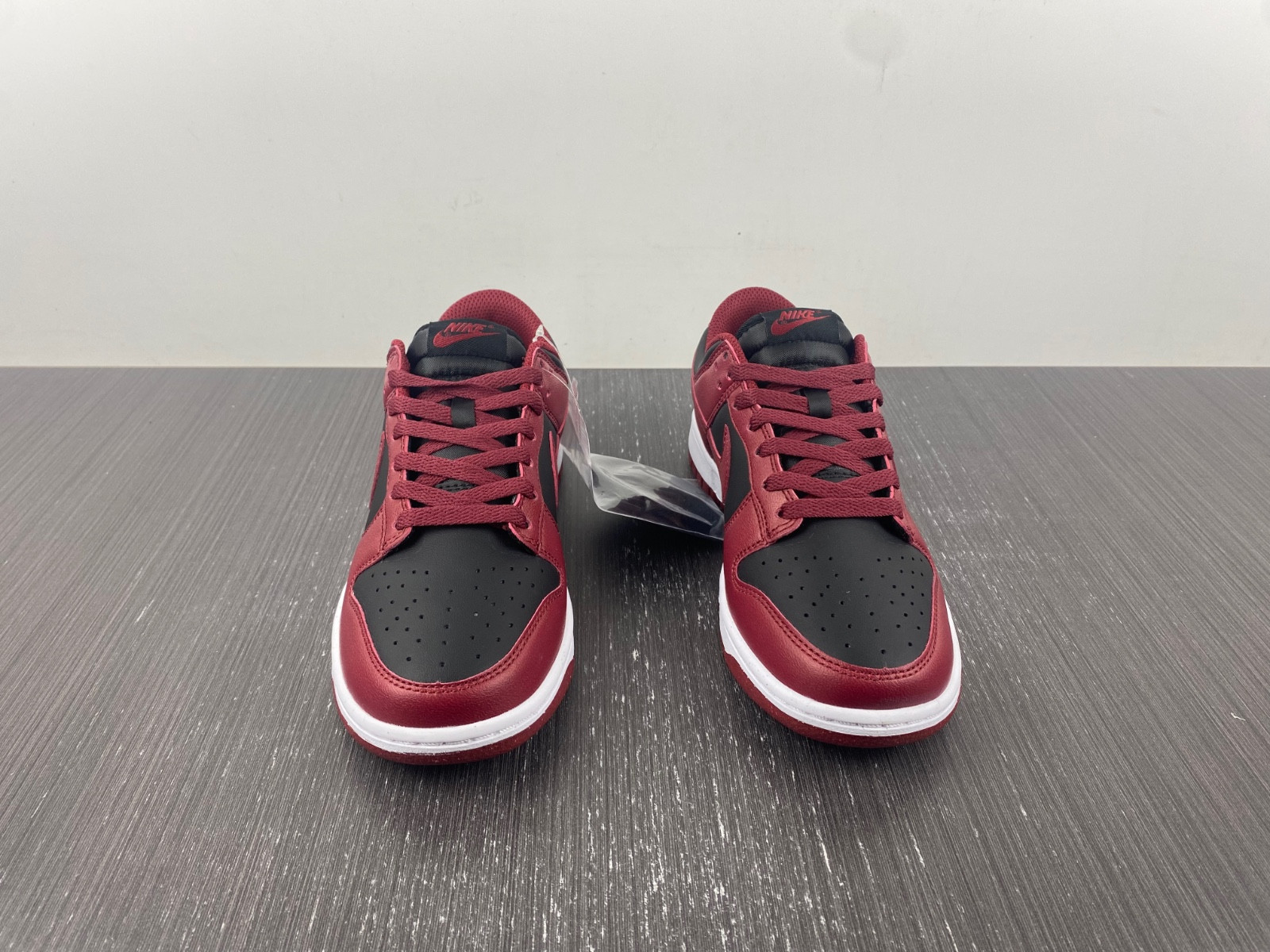 nike dunk low next nature dark red black dn1431-002