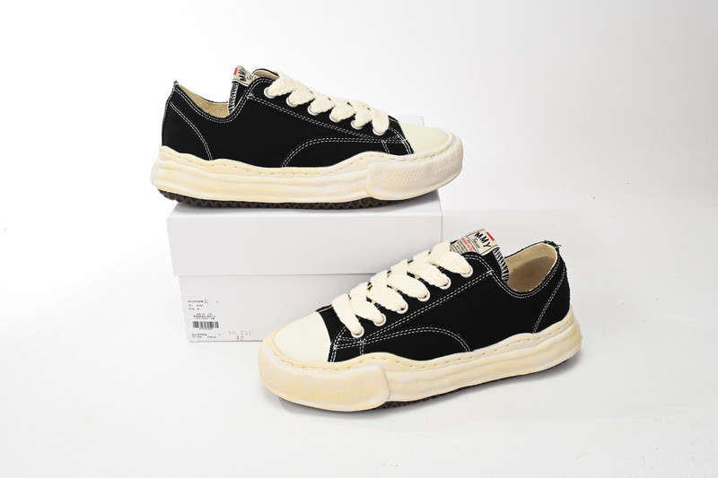 mmy sneaker 0029