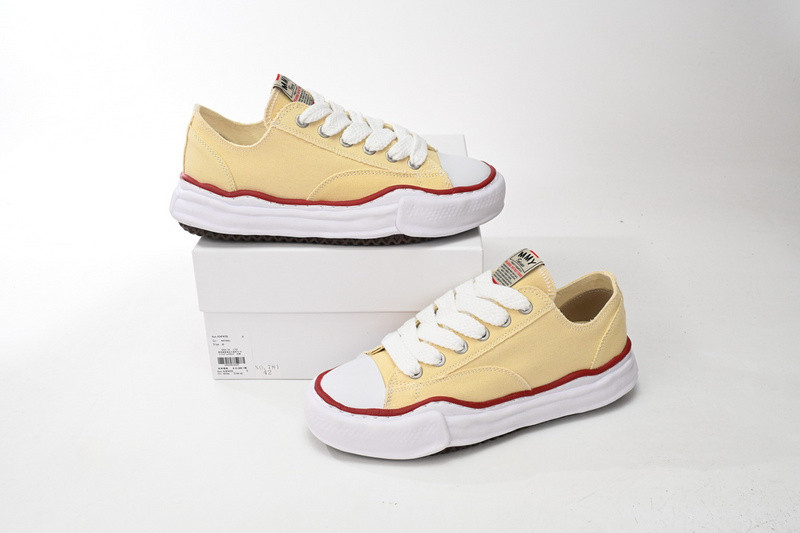 mmy sneaker 0034