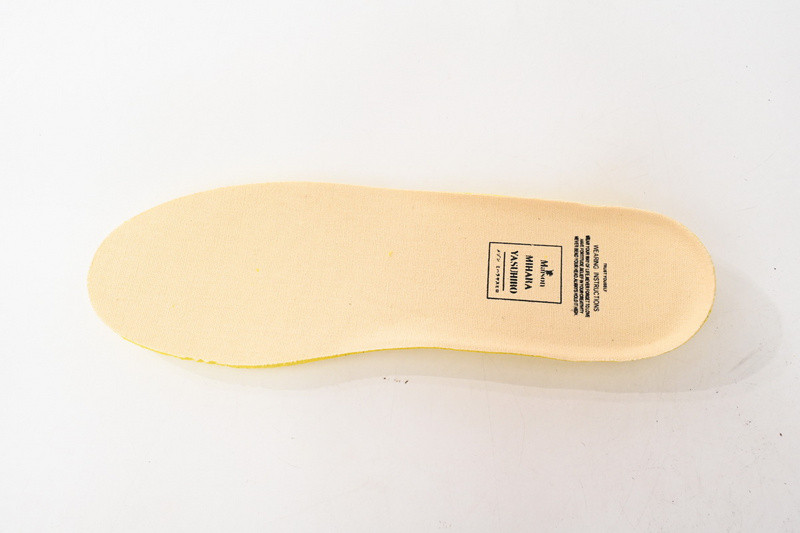 mmy sneaker 0035
