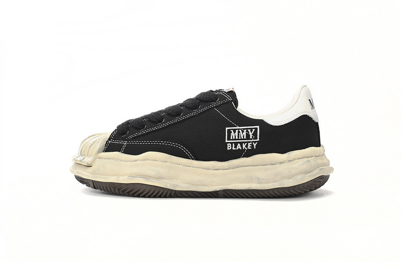 mmy sneaker 0041