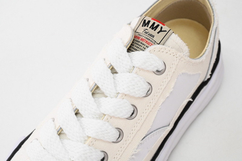 mmy sneaker 0036