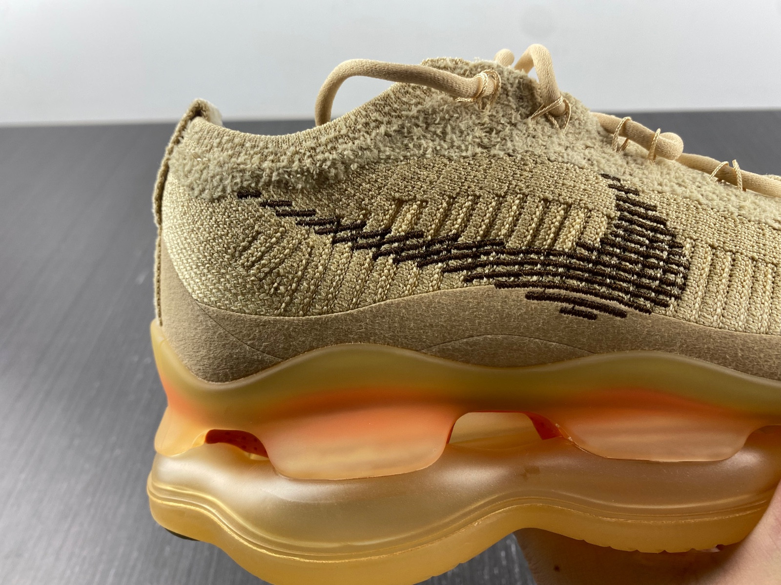 nike air max scorpion "wheat" dj4702-200