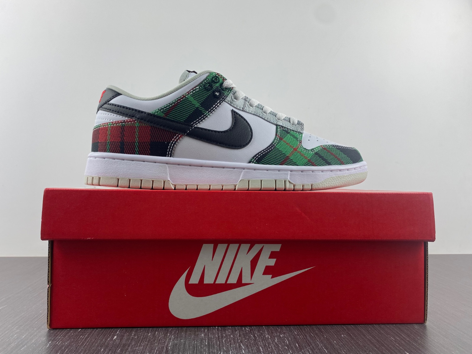 nike dunk low tartan plaid - dv0827-100