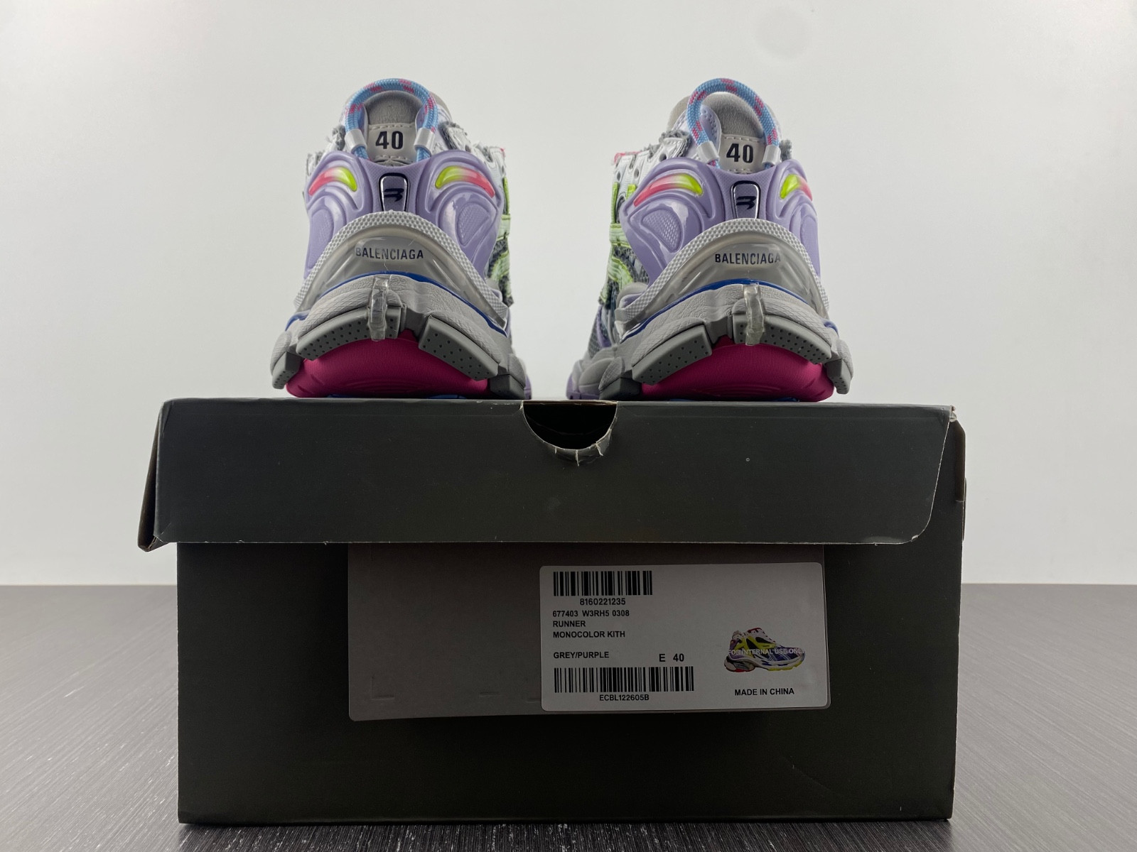 Ba*len*cia*ga runner sneaker