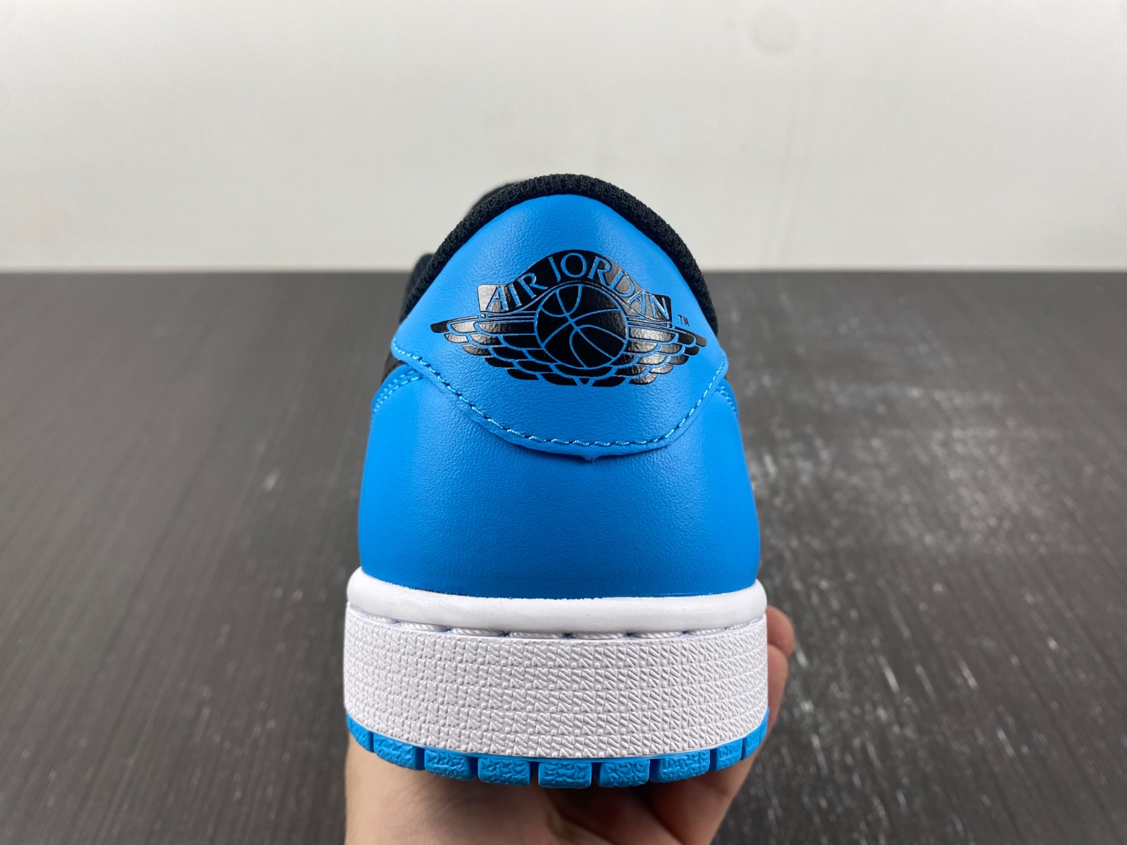 jordan 1 retro low og unc - cz0790-104