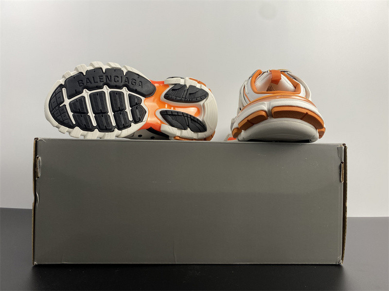 Ba*len*cia*ga trainers track 3.0