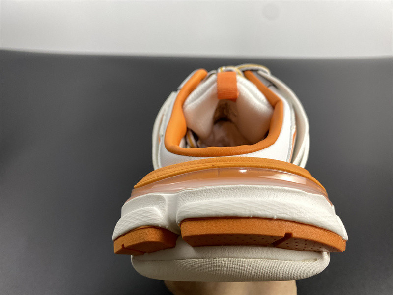 Ba*len*cia*ga trainers track 3.0