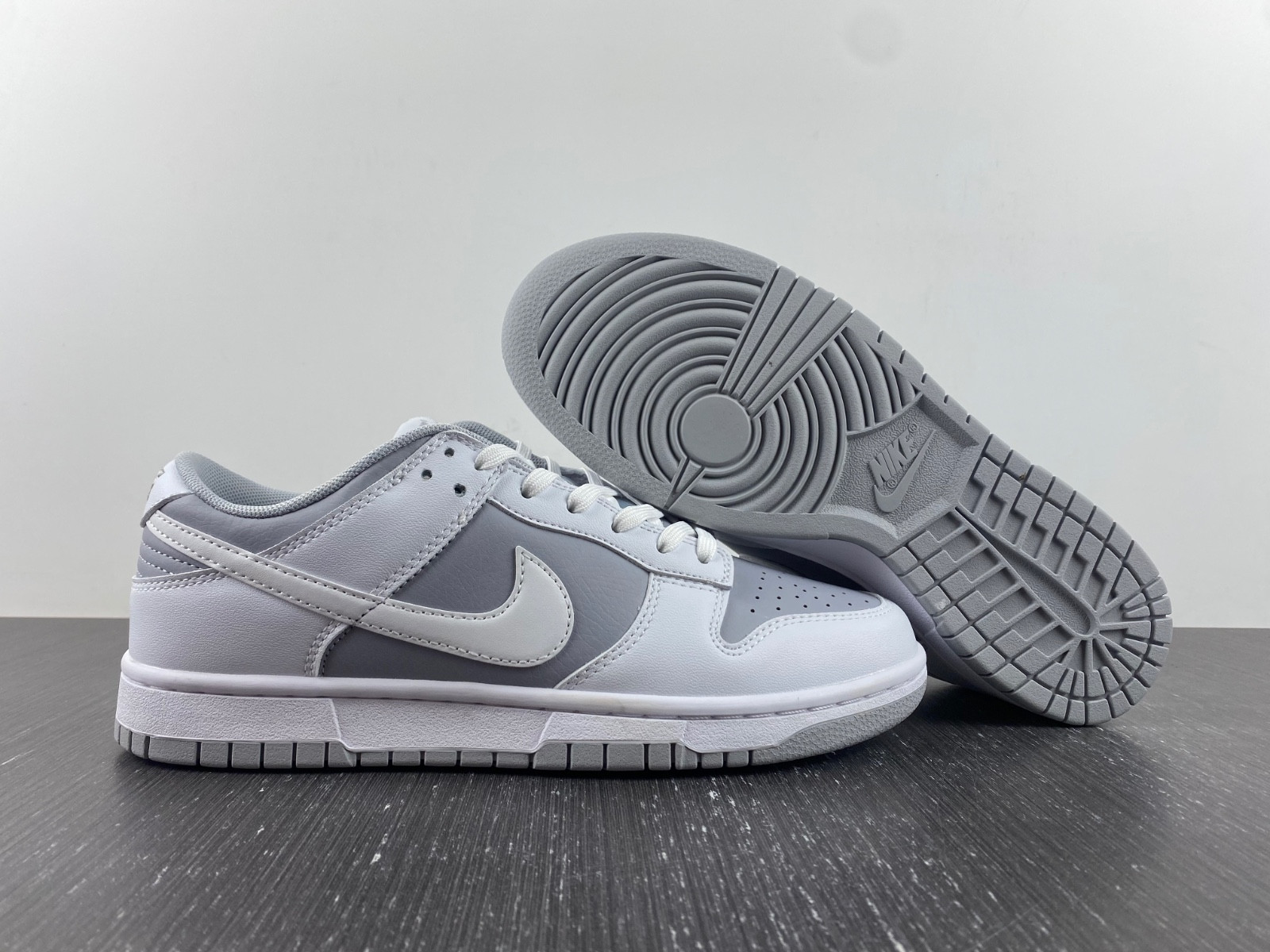 nike dunk low grey white dj6188-003