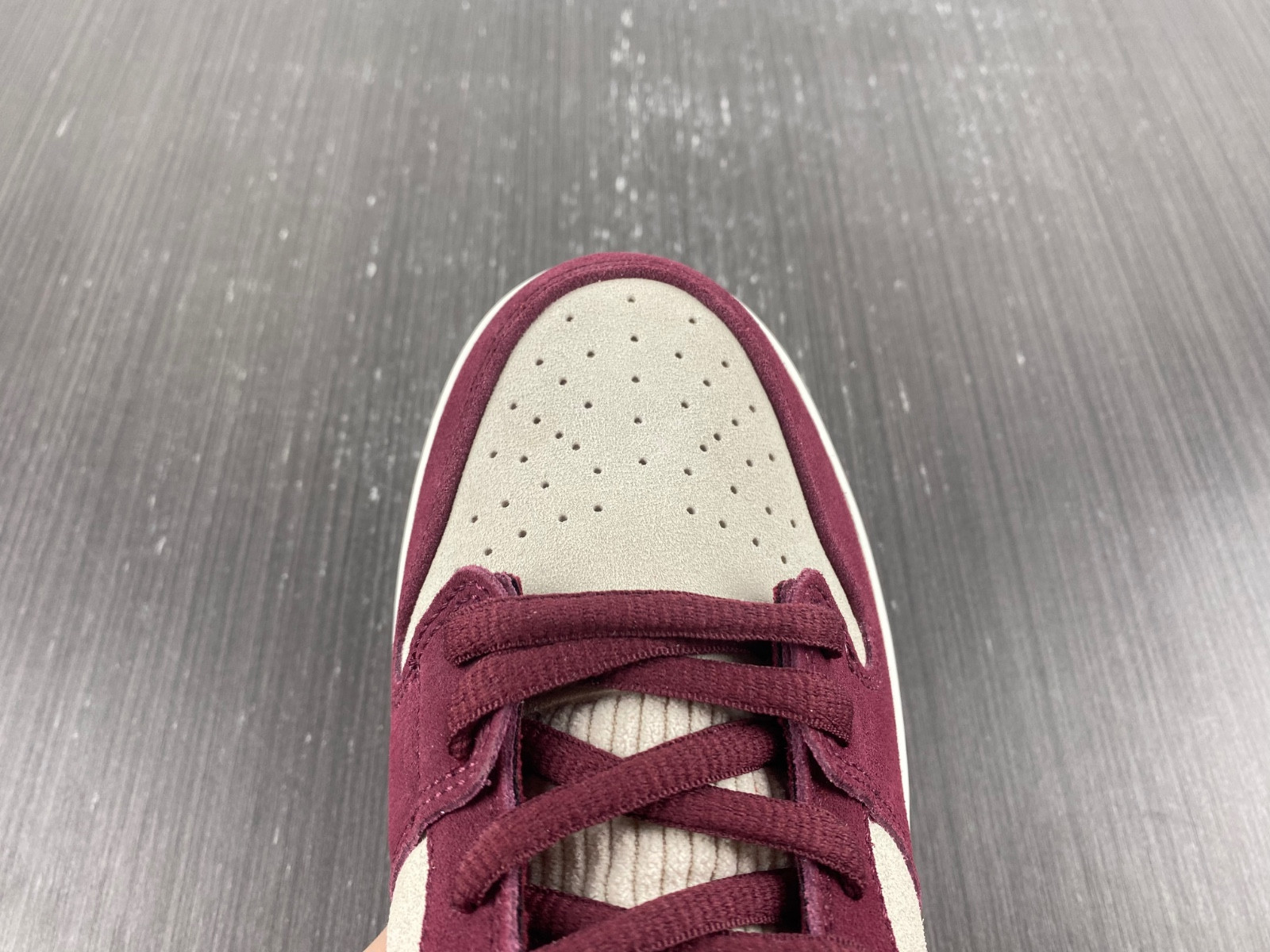 nike sb dunk low "skate like a girl dx4589-600