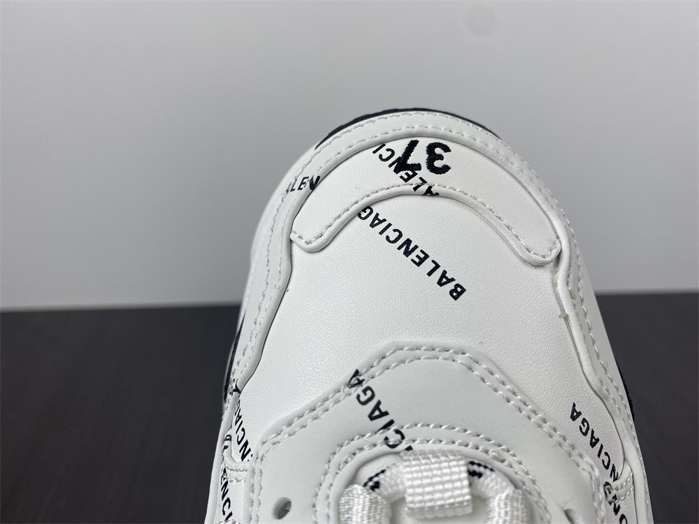 Ba*len*cia*ga sneaker triple.s allover 524039 w2fa4 9155