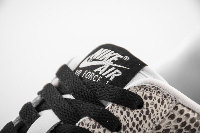 nike air force 1 low retro cocoa snake 845053-104