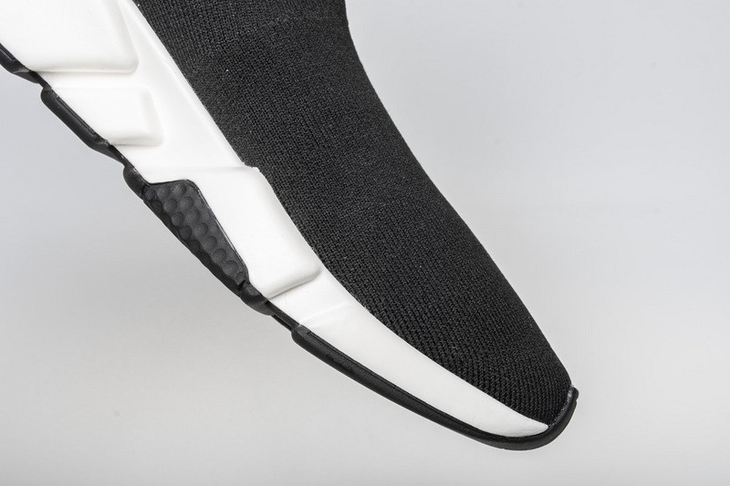 Ba*len*cia*ga speed trainer mid black white black 494371 w05g0 1000