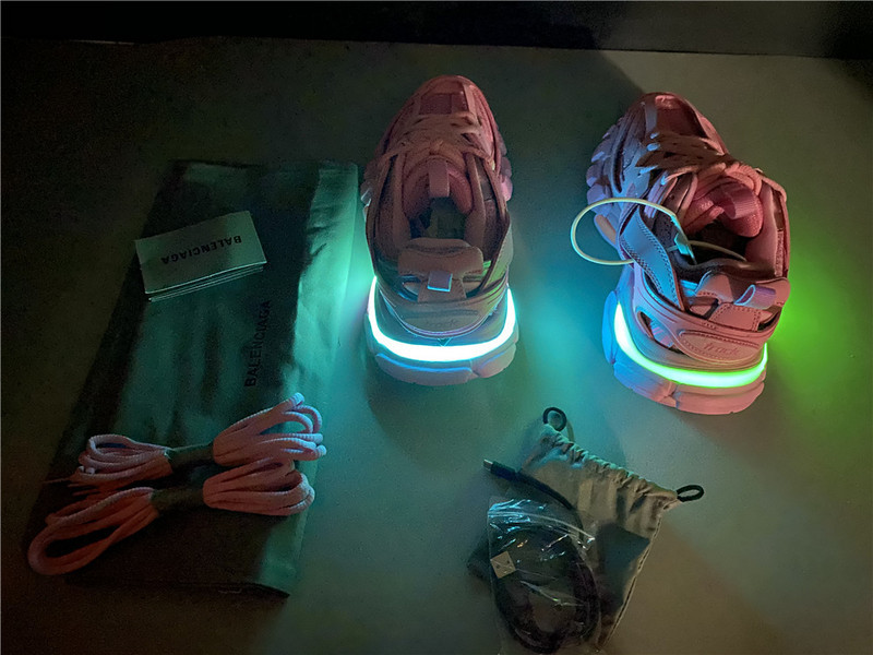 Ba*len*cia*ga track sneaker with lde