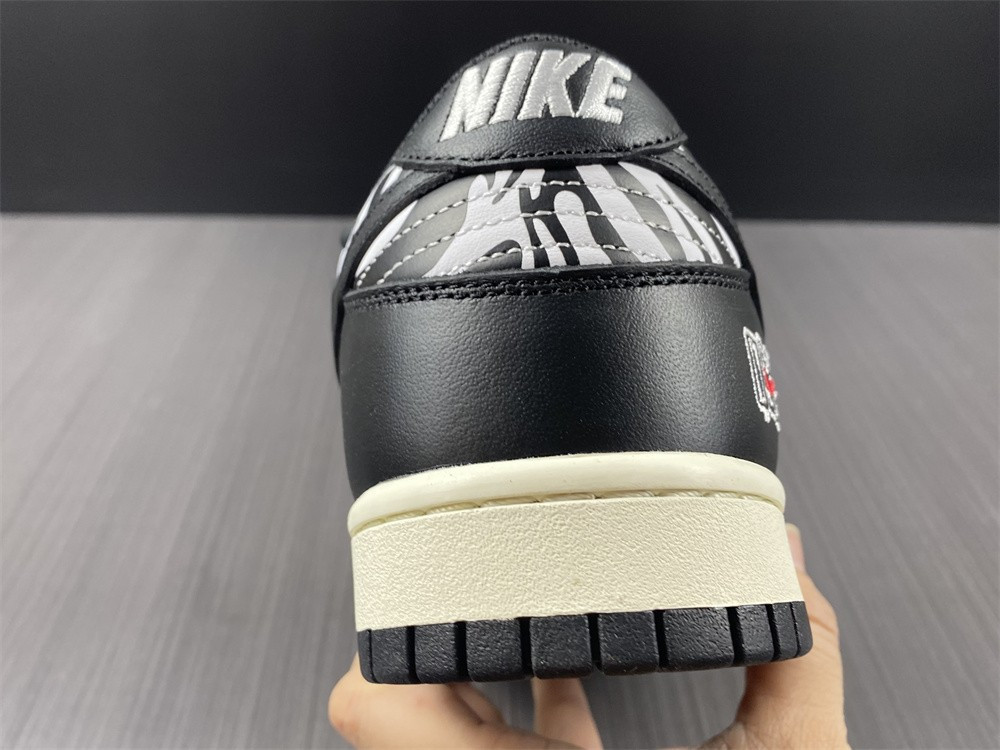 quartersnacks x nk sb dunk " zebra" dm3510-001