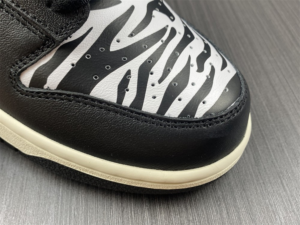 quartersnacks x nk sb dunk " zebra" dm3510-001
