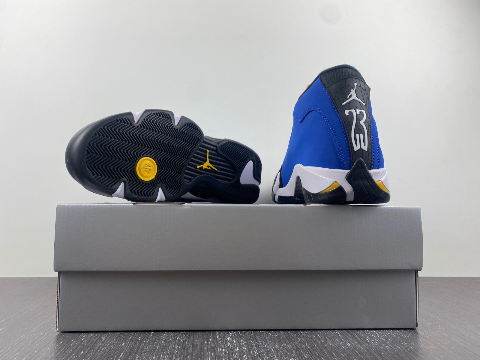 air jordan 14 laney 487471-407