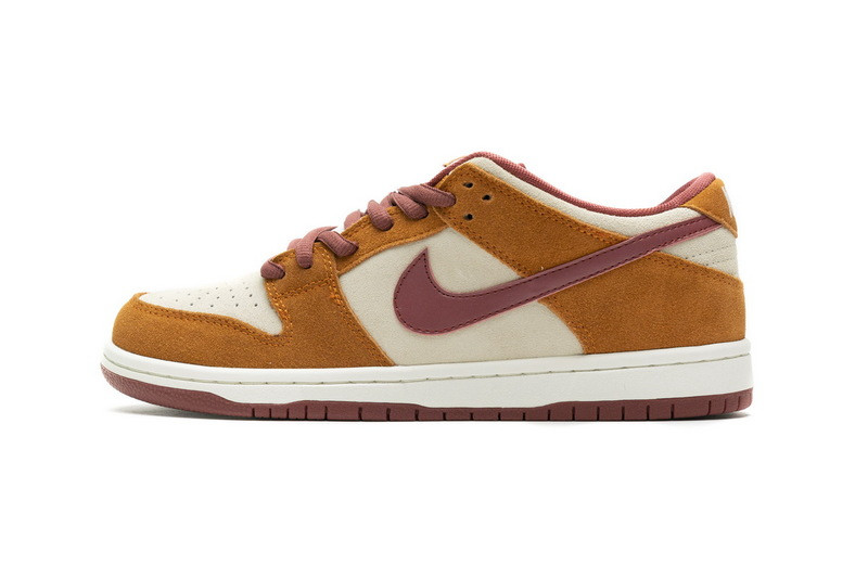 nike sb dunk low pro dark russet cedar bq6817-202